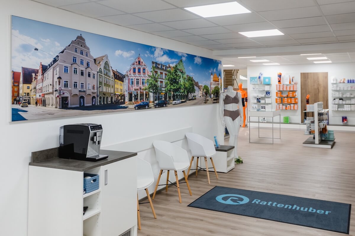 In neuem Glanz: das Sanitätshaus Rattenhuber in Ingolstadt (Foto: OBV Storedesign)