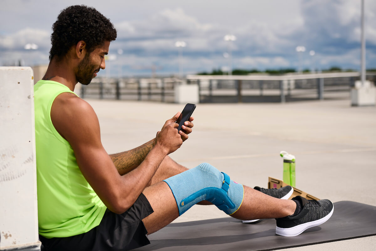 Die digitale Gesundheitsanwendung „companion patella“ von Medi soll die Therapie bei vorderen Knieschmerzen ergänzen. (Foto: www.medi.de)